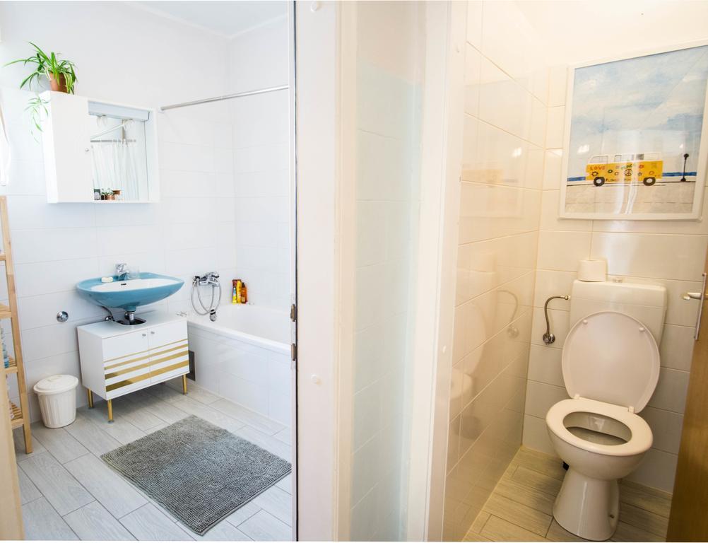 Spacious Apartment By The Sea 8+4 Pula Bagian luar foto